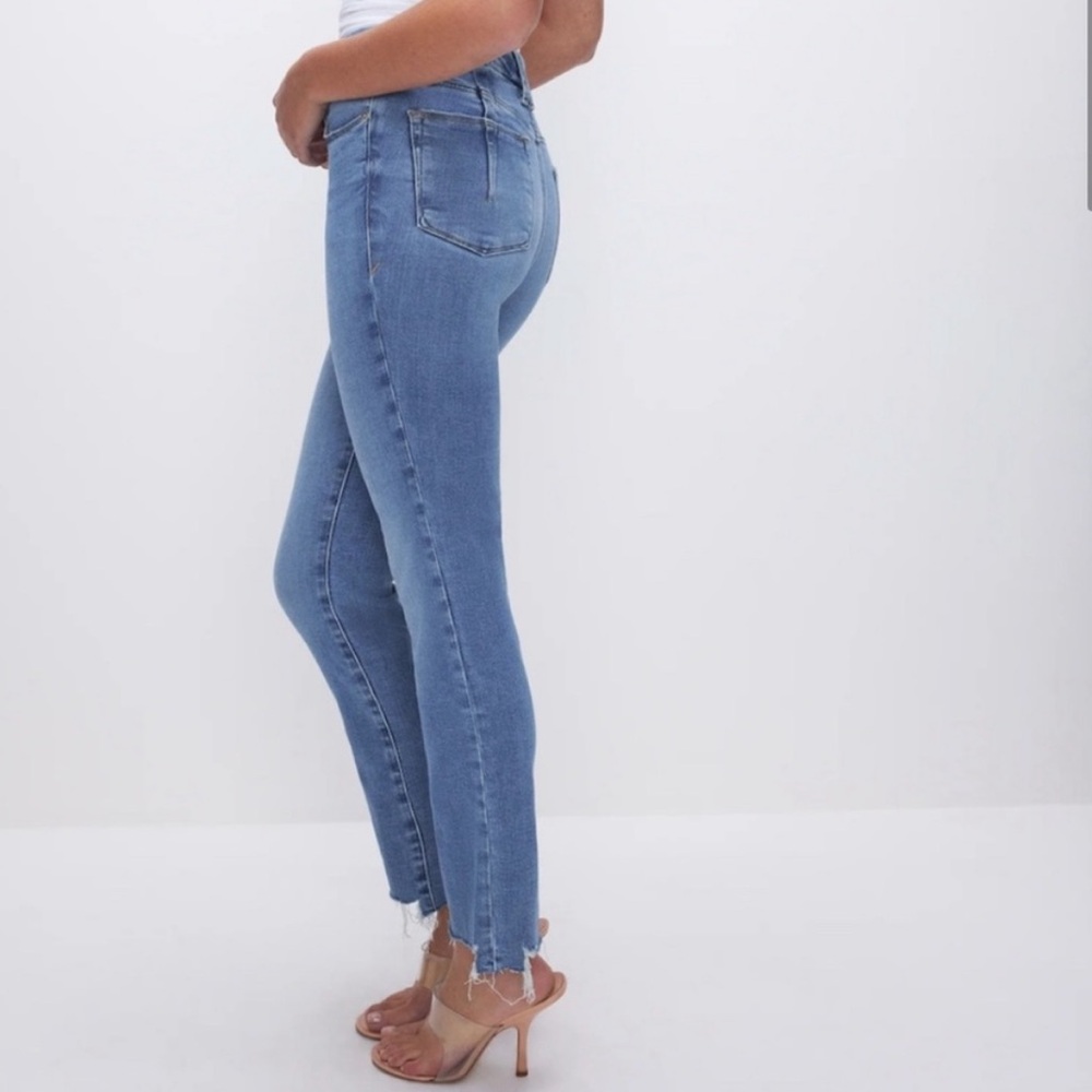 Soft tech good legs straight jeans